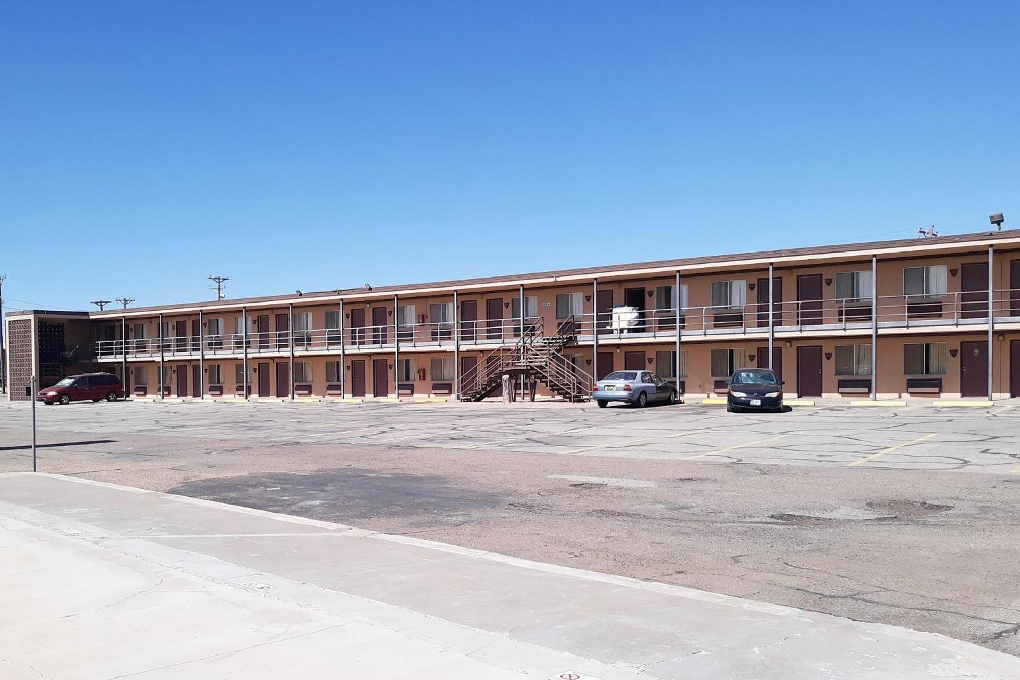 Oyo Hotel Kings At Clovis Εξωτερικό φωτογραφία