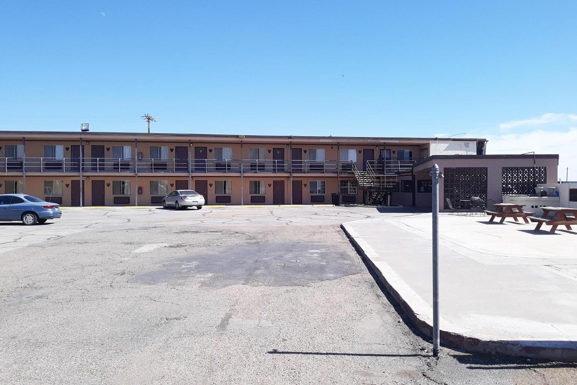 Oyo Hotel Kings At Clovis Εξωτερικό φωτογραφία